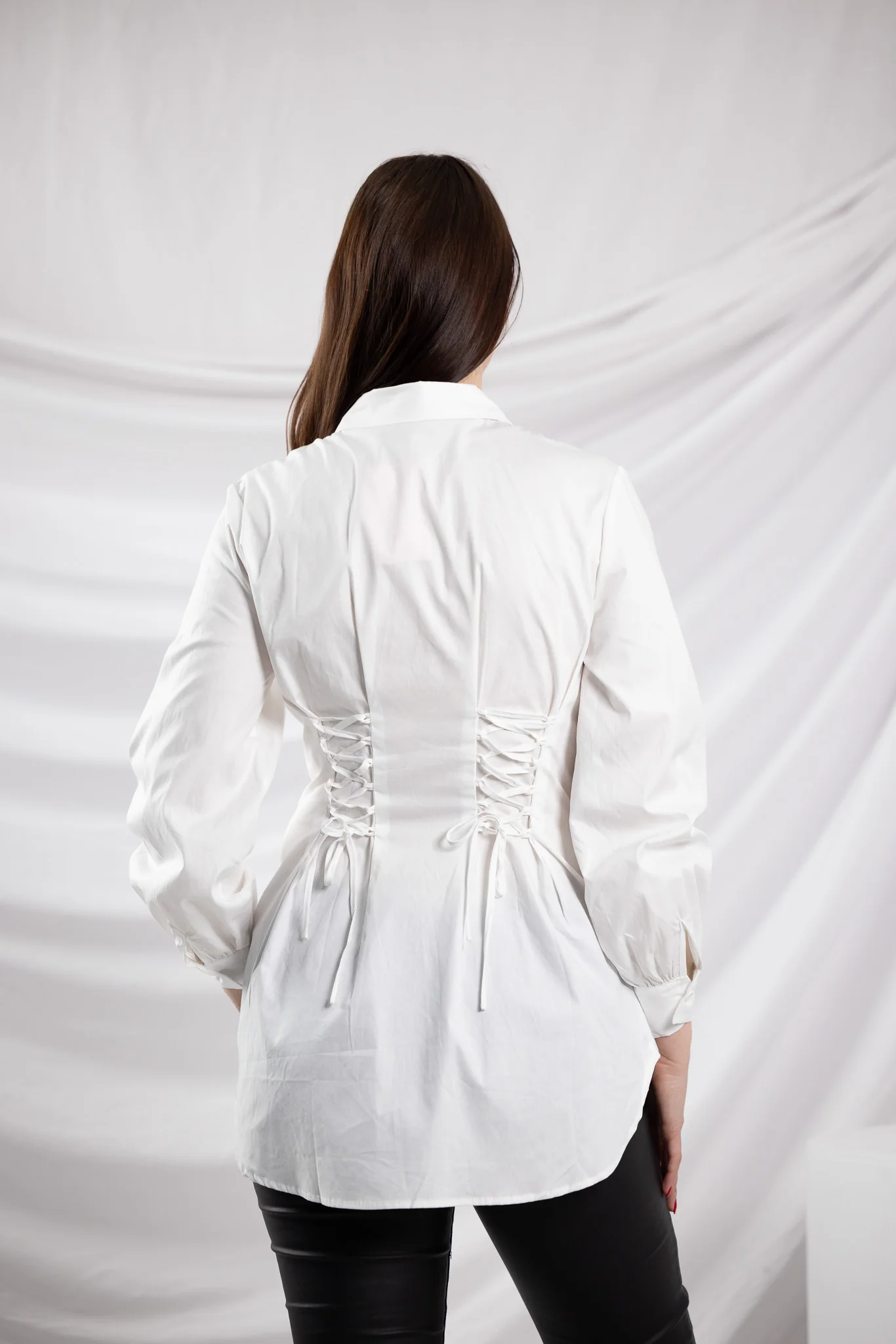 The Crescent Alegra Lace Shirt - Image 9