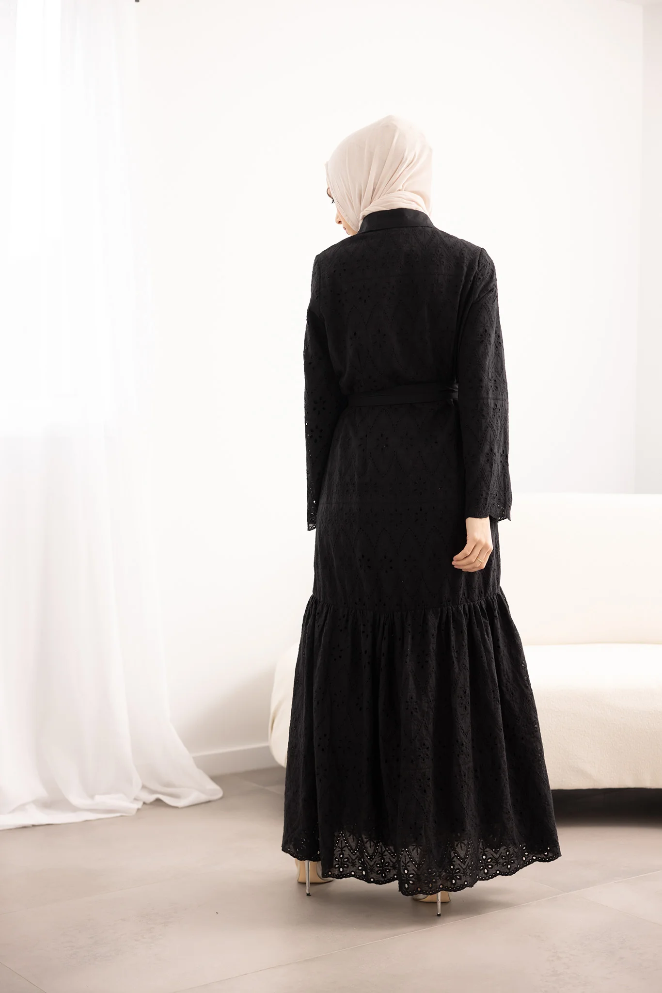 The Crescent Carlene Lace Shirt Dress - Image 5