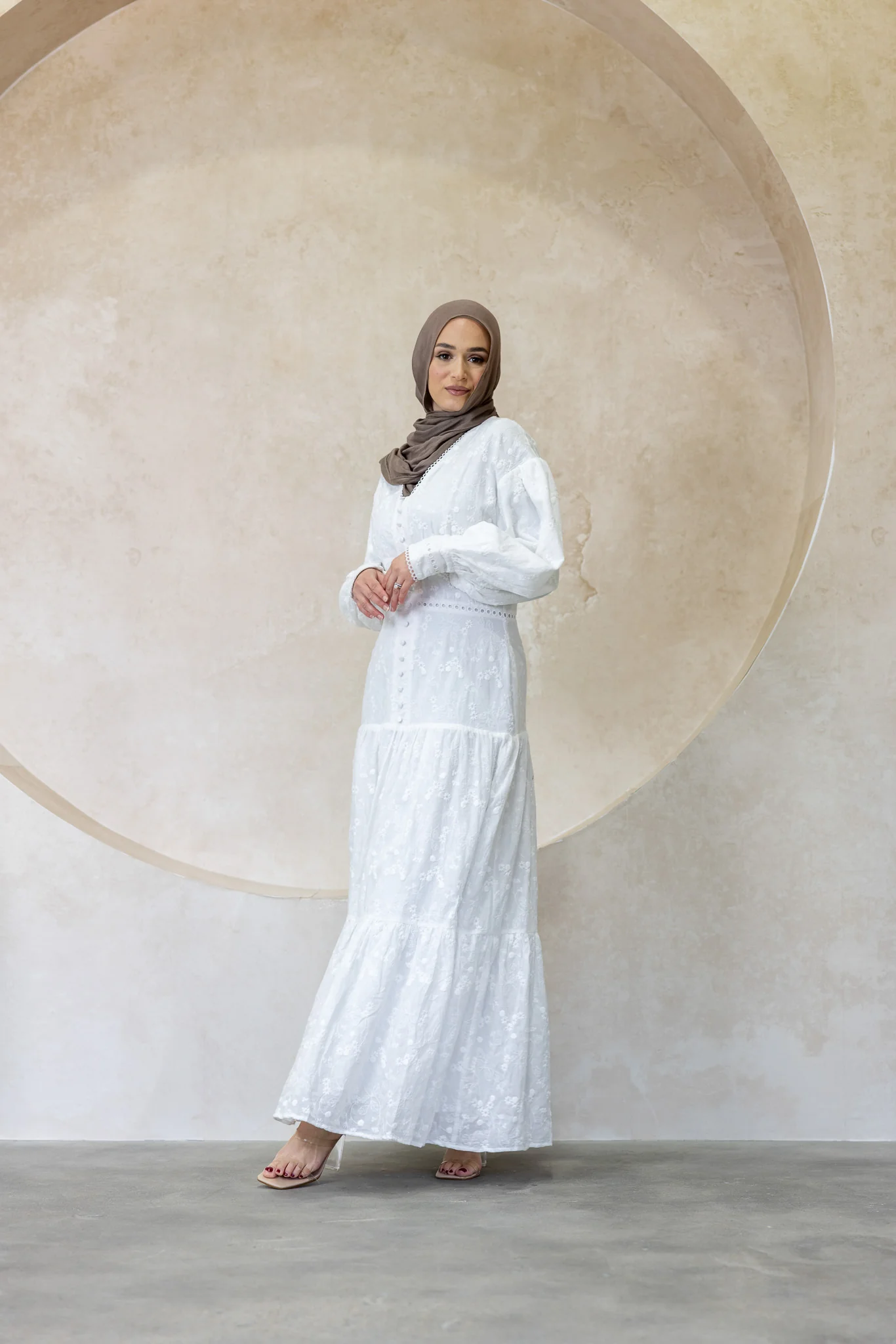 The Crescent Liora Lace Detailed Dress - Image 5