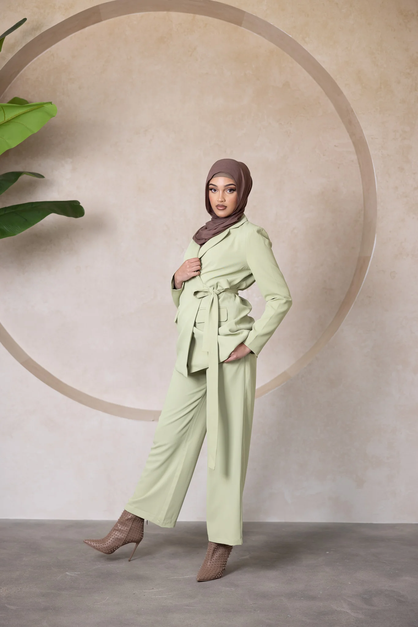 The Crescent Malibu Tailored Pants - Image 5