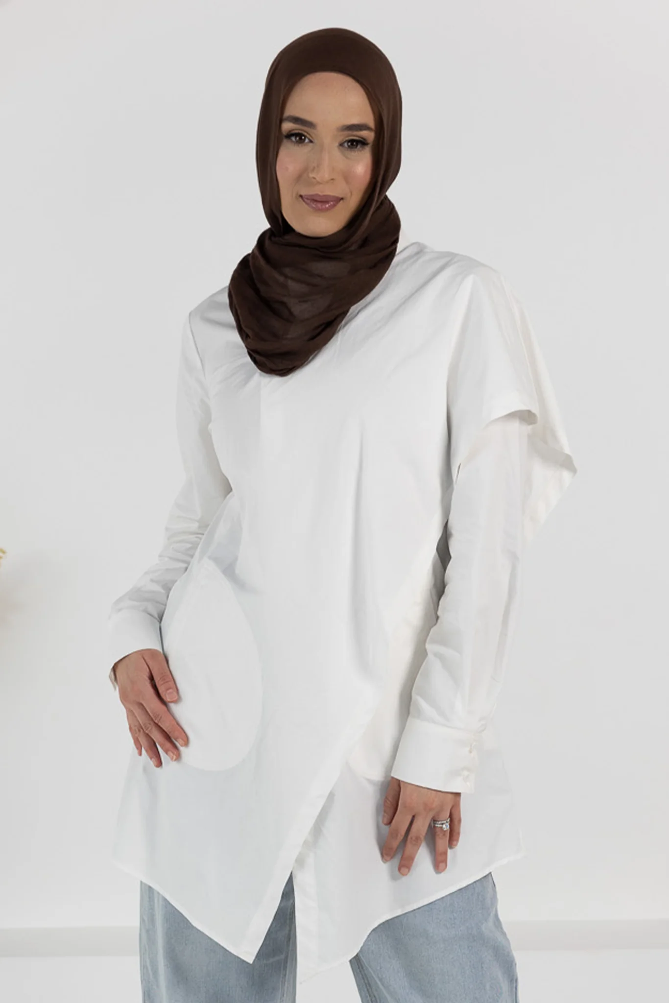 The Crescent Reba Detailed Shirt - Image 6