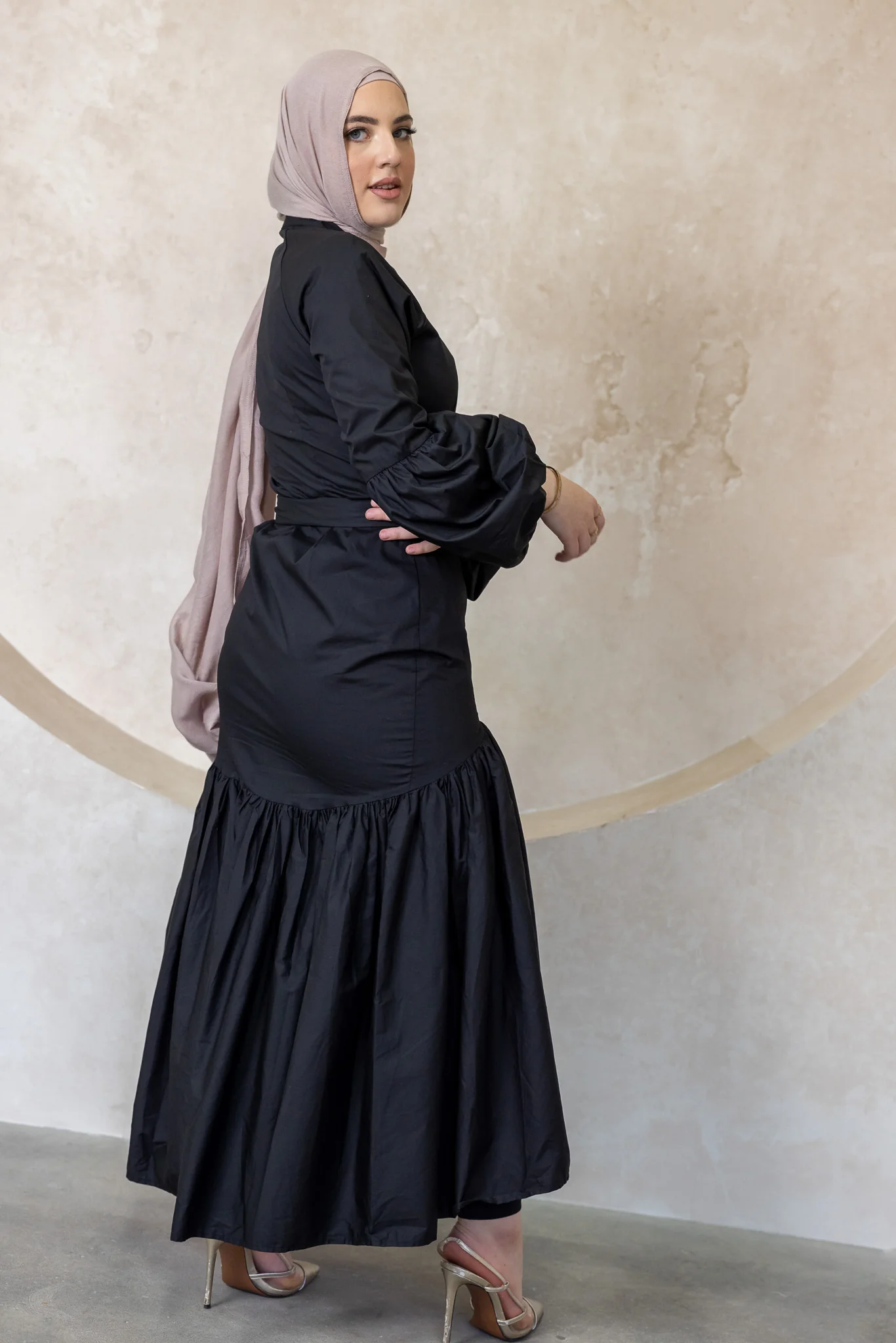 The Crescent Roshelle Detailed Dress - Image 7