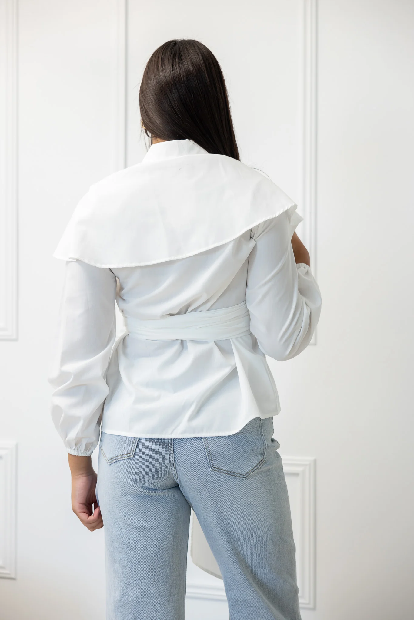 The Crescent Sakura Wrap Detailed Shirt - Image 17