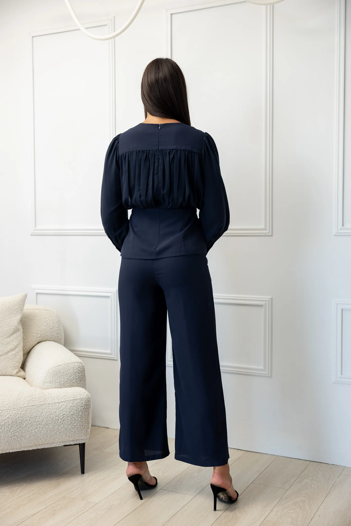 The Crescent Tessie Detailed Blouse - Image 6