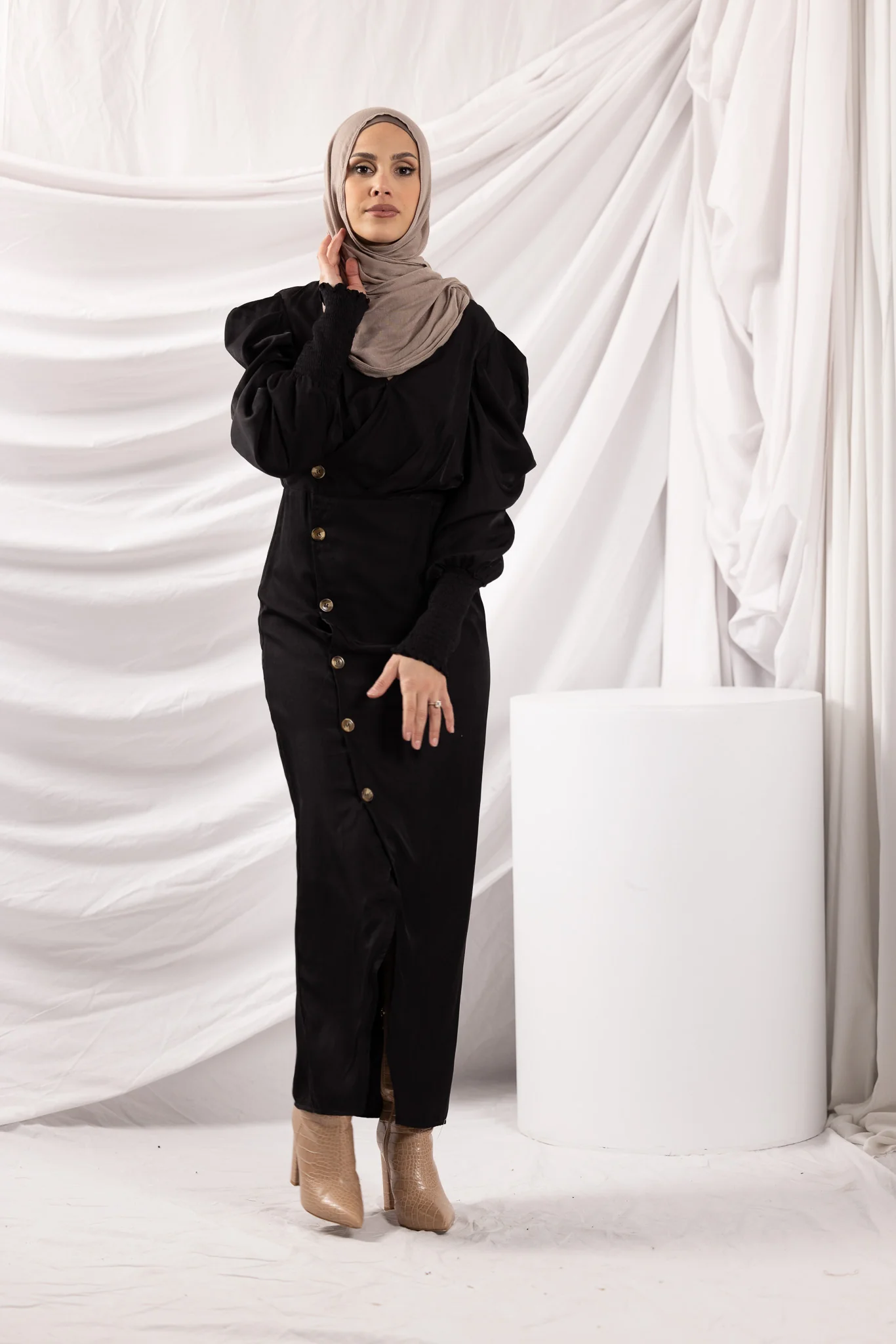 The Crescent Vernal Puff Sleeve Dress - Image 5