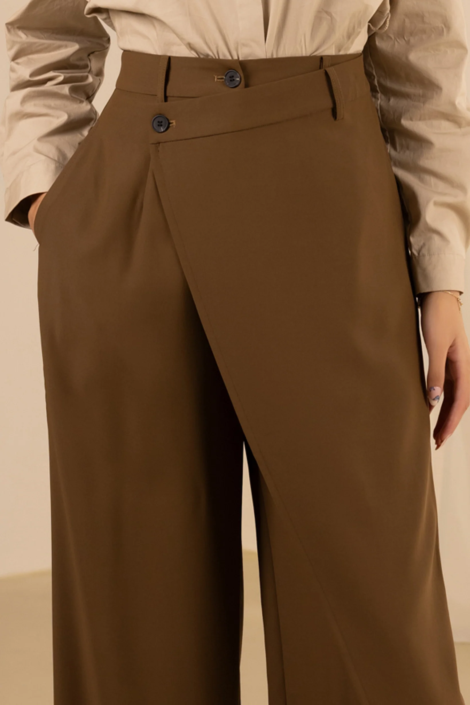 The Grand Double Button Pants - Image 5