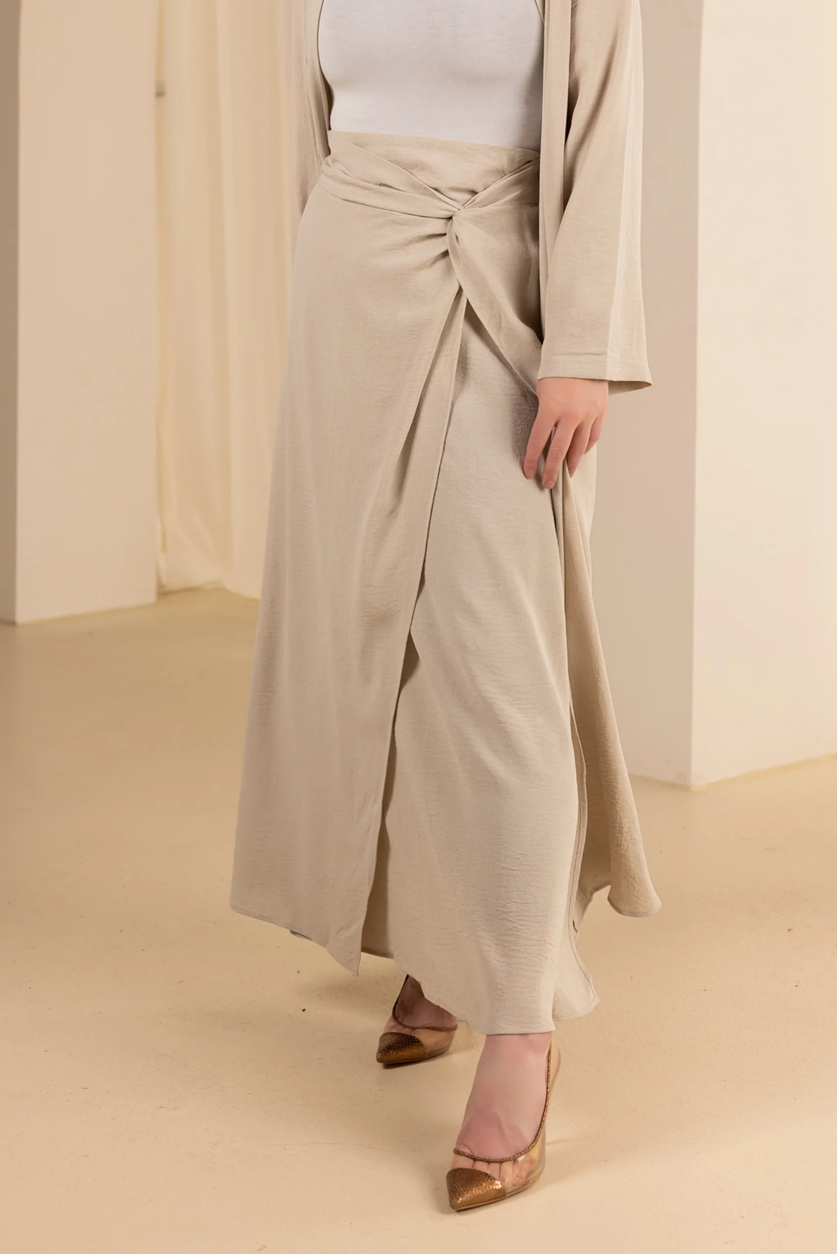 The Grand Lopez Detailed Skirt - Image 11