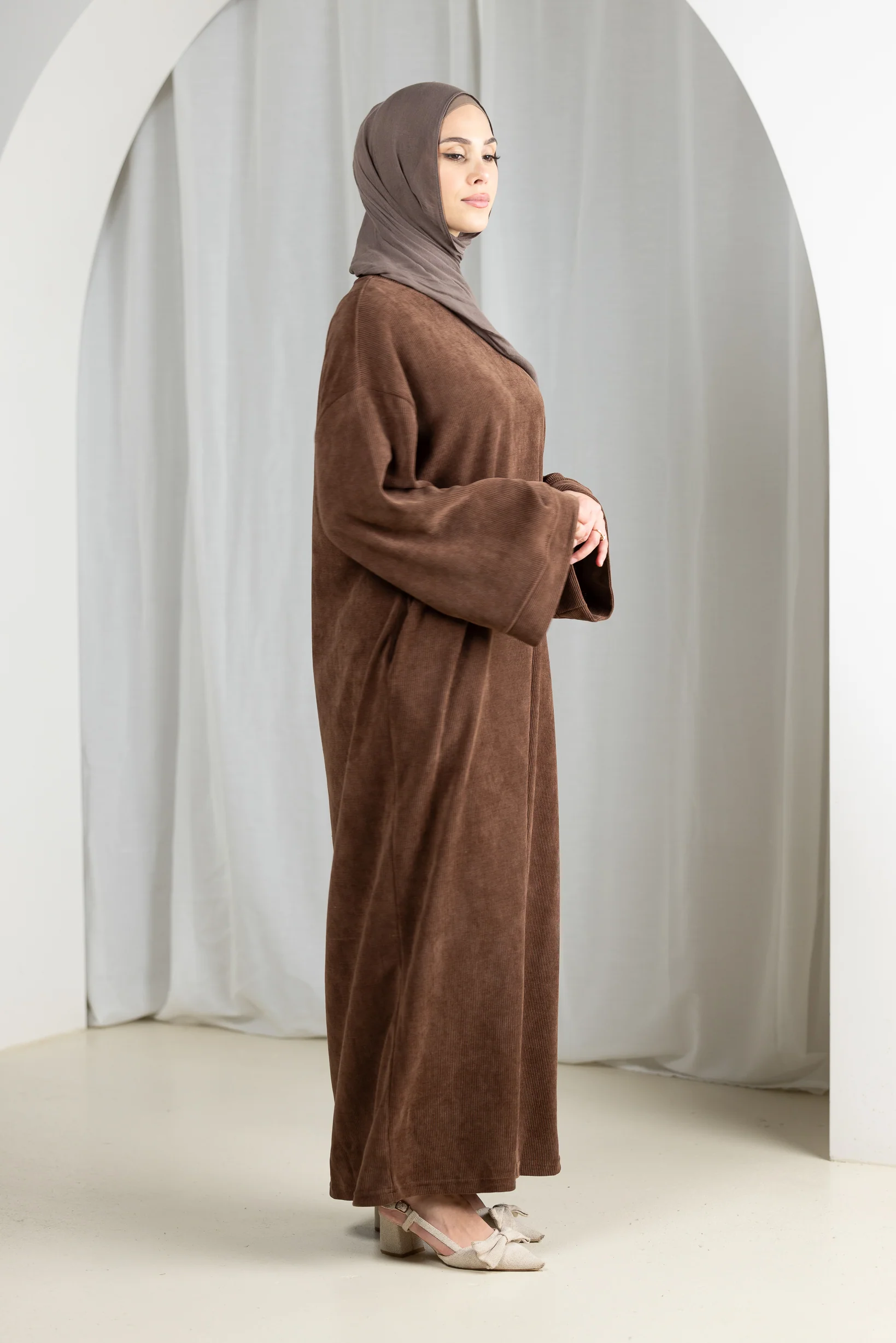 The Grand Raneem Abaya - Image 16