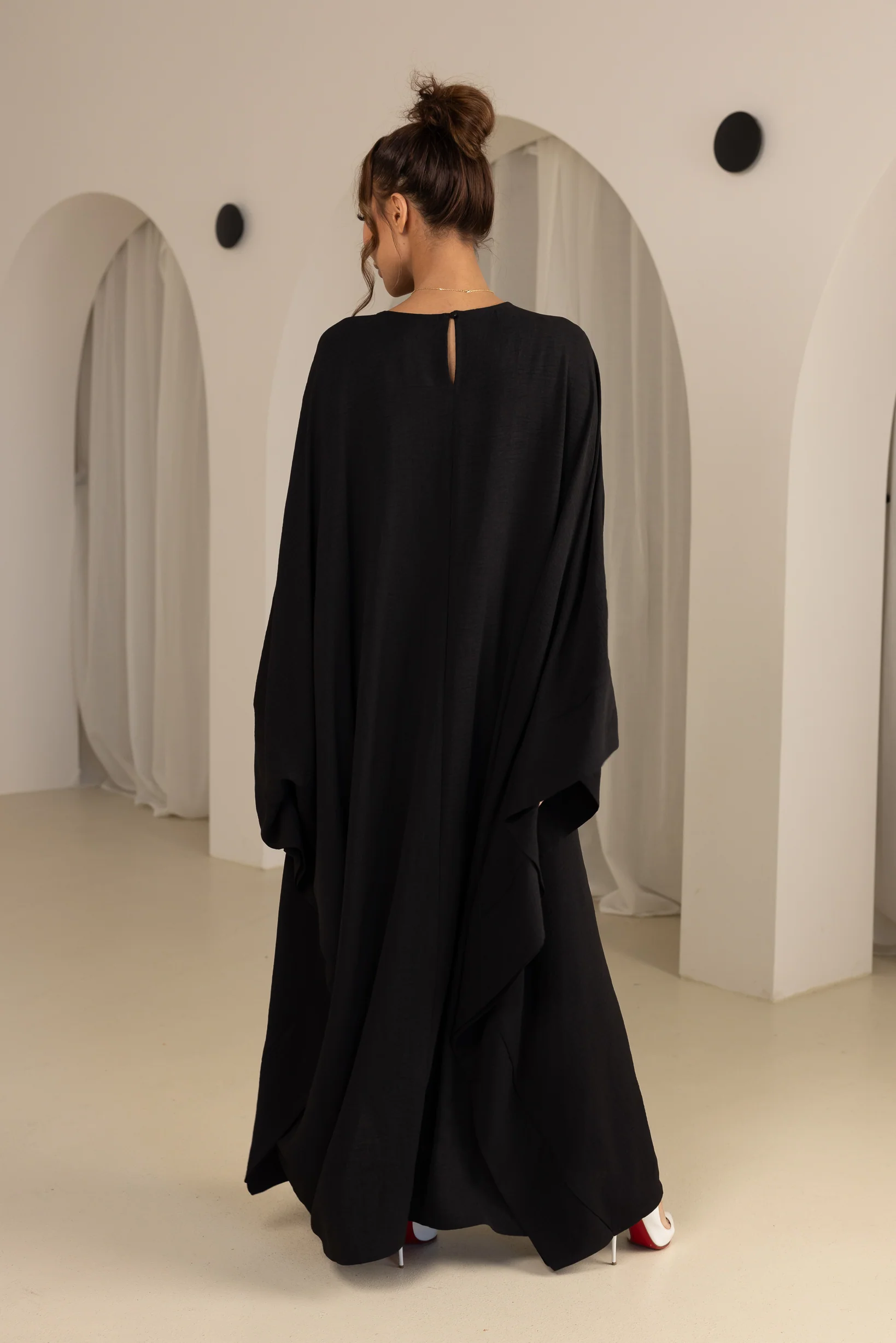 The Grand Tie Back Kaftan - Image 13