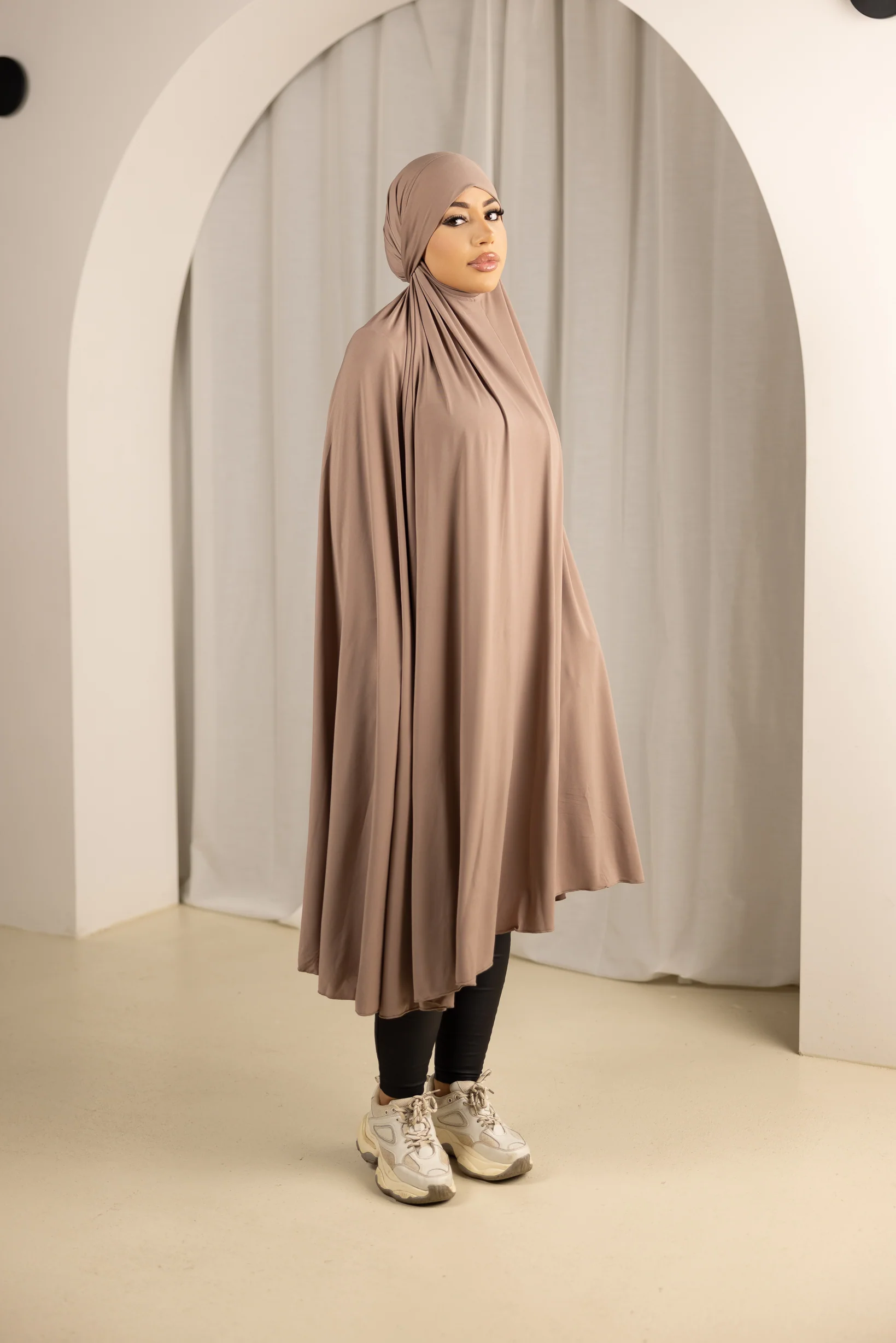Tie Back Jilbab No Sleeves - Shades of Nude - Image 2