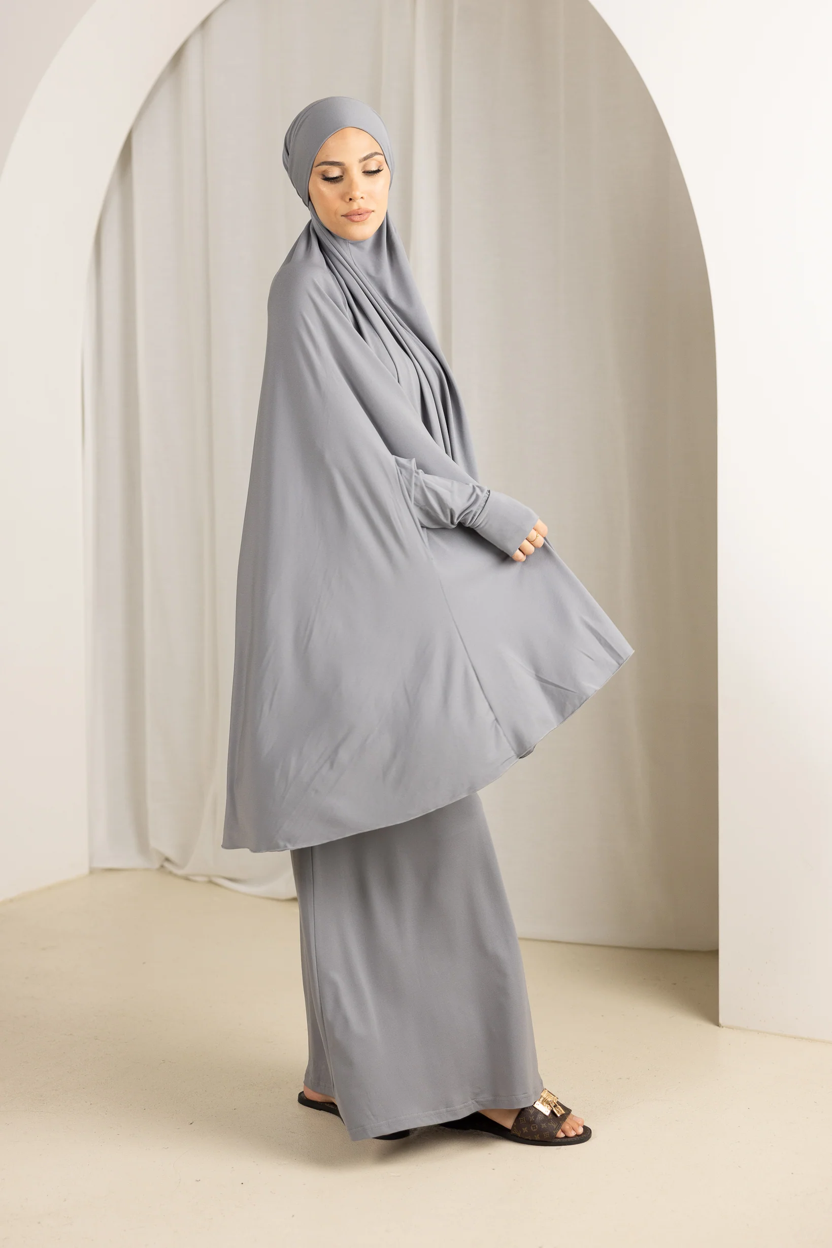 Tie Back Jilbab Prayer Set Sleeves - Light Shades - Image 3
