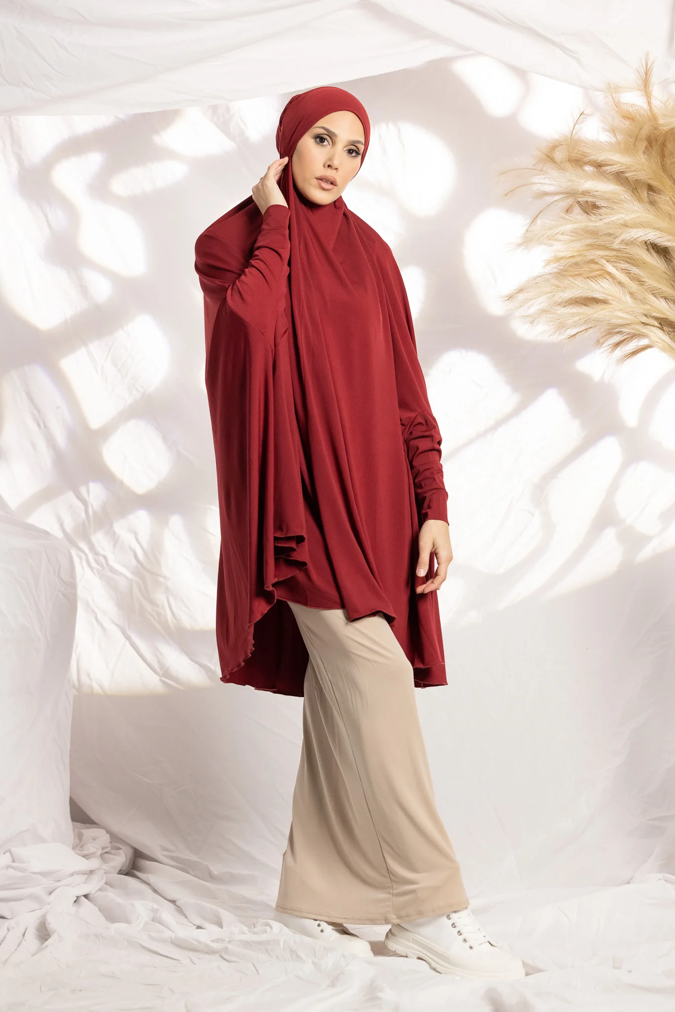 Tie Back Jilbab Sleeves - Shades of Red - Image 7