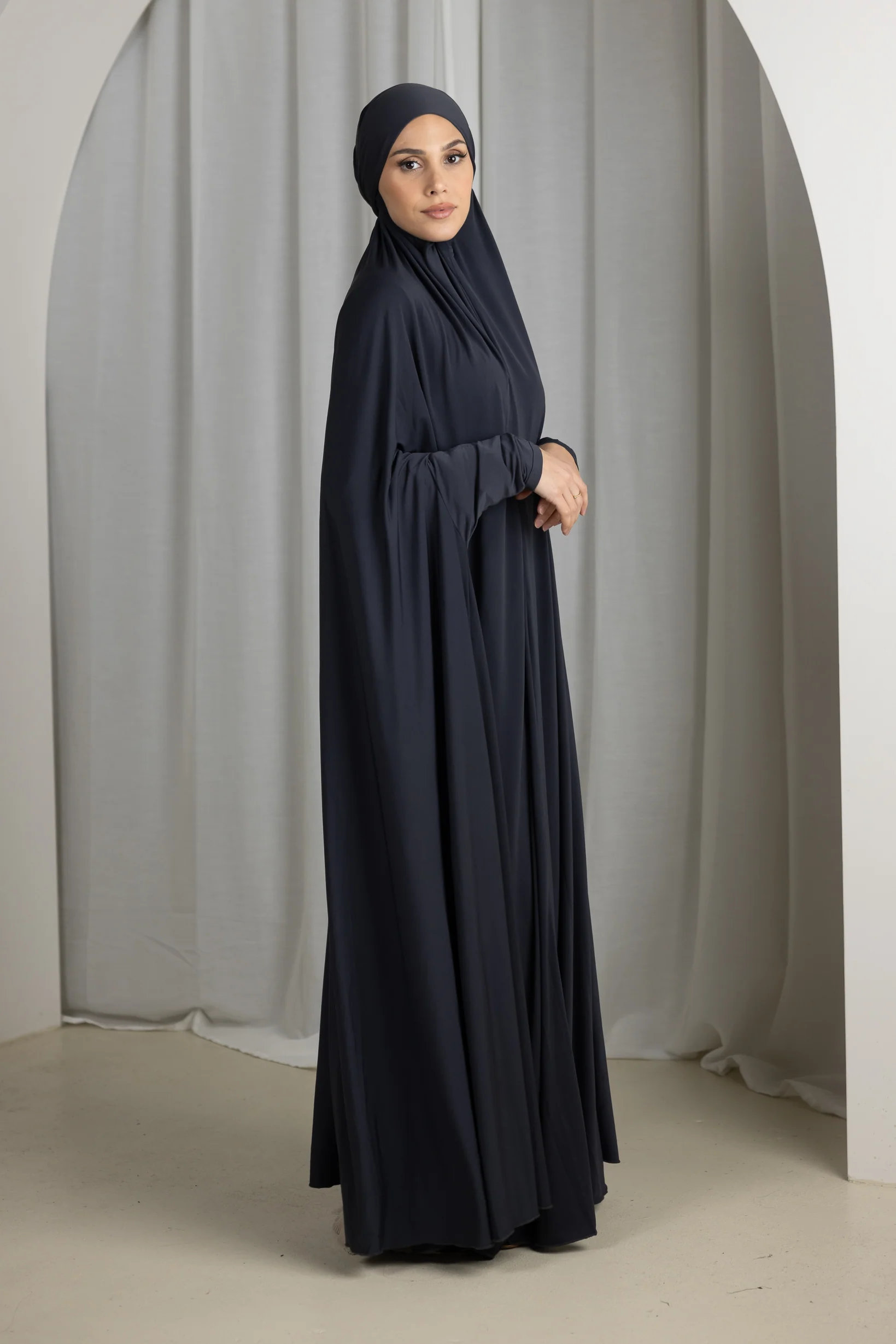 Tie Back Maxi Jilbab Sleeves - Image 10