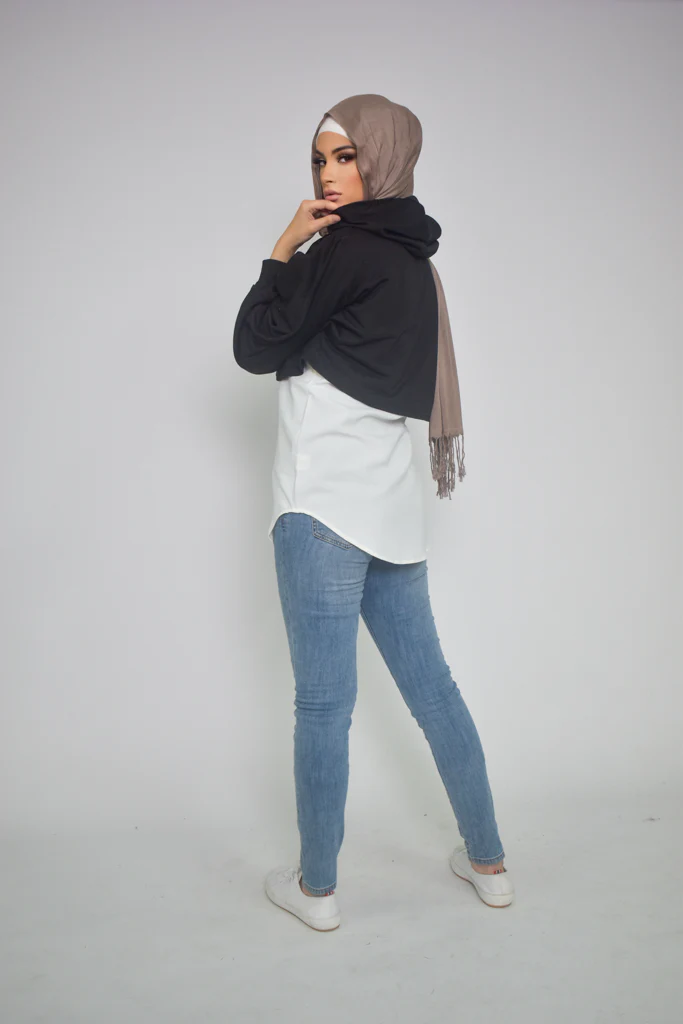 Two Piece Sports Top - Image 15