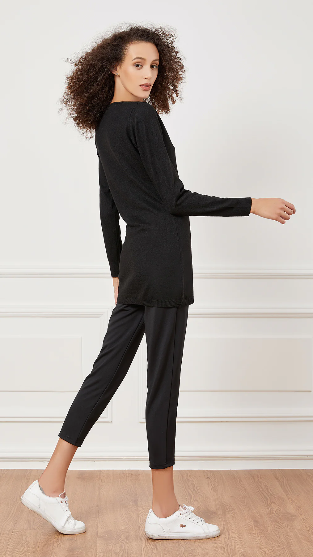 V Neck Knit Top - Image 4