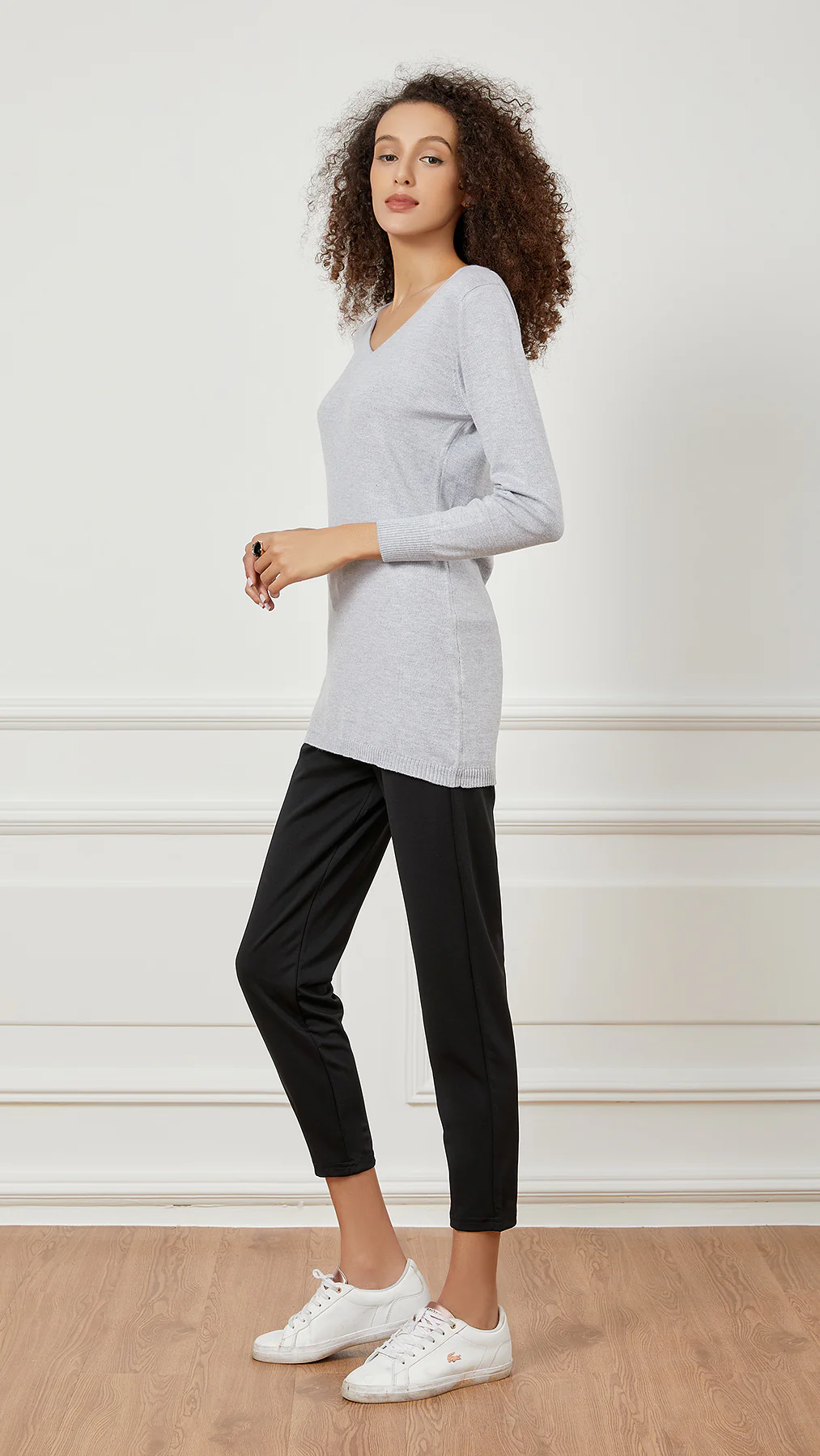 V Neck Knit Top - Image 9