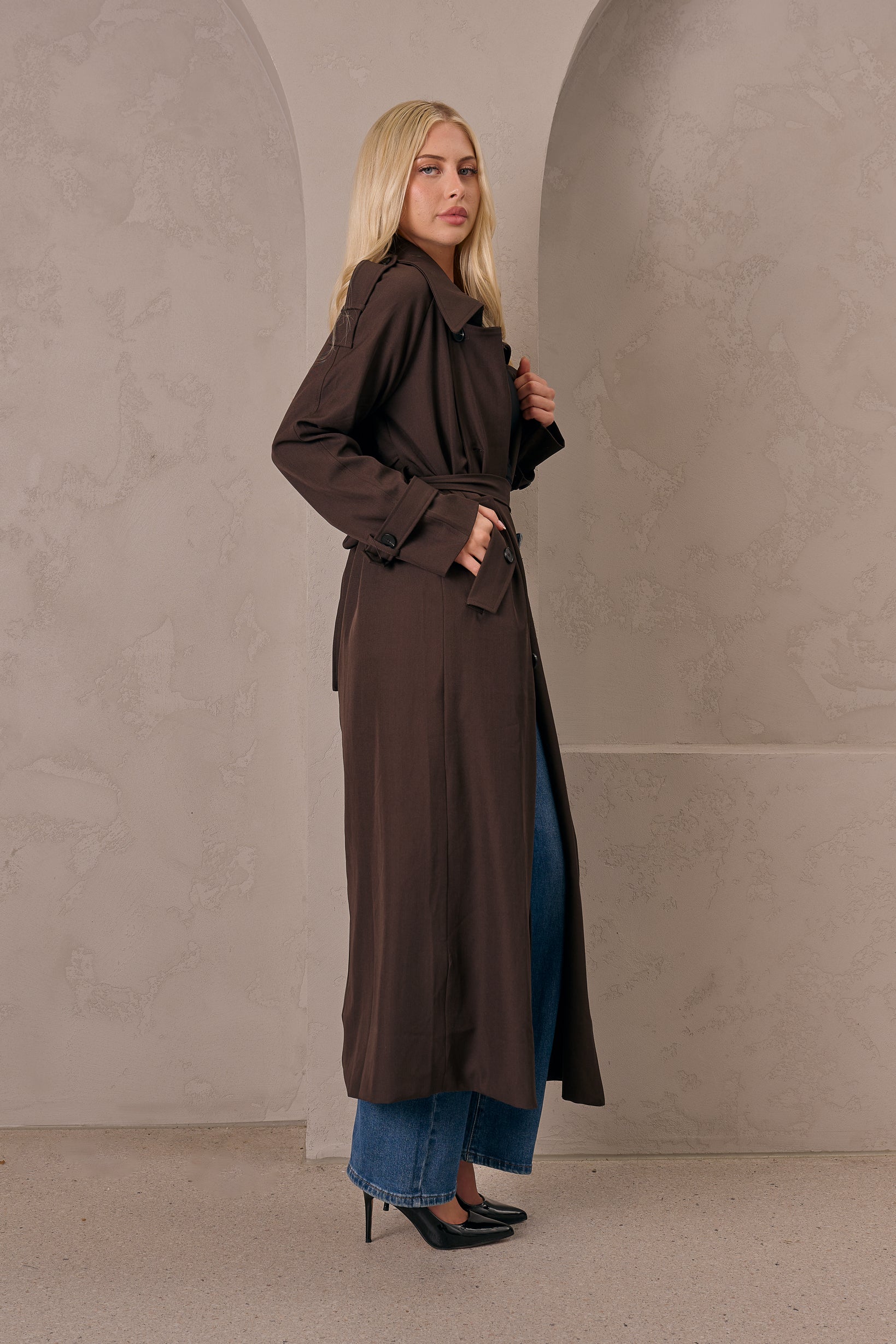 Valisse Trench Coat - Image 15