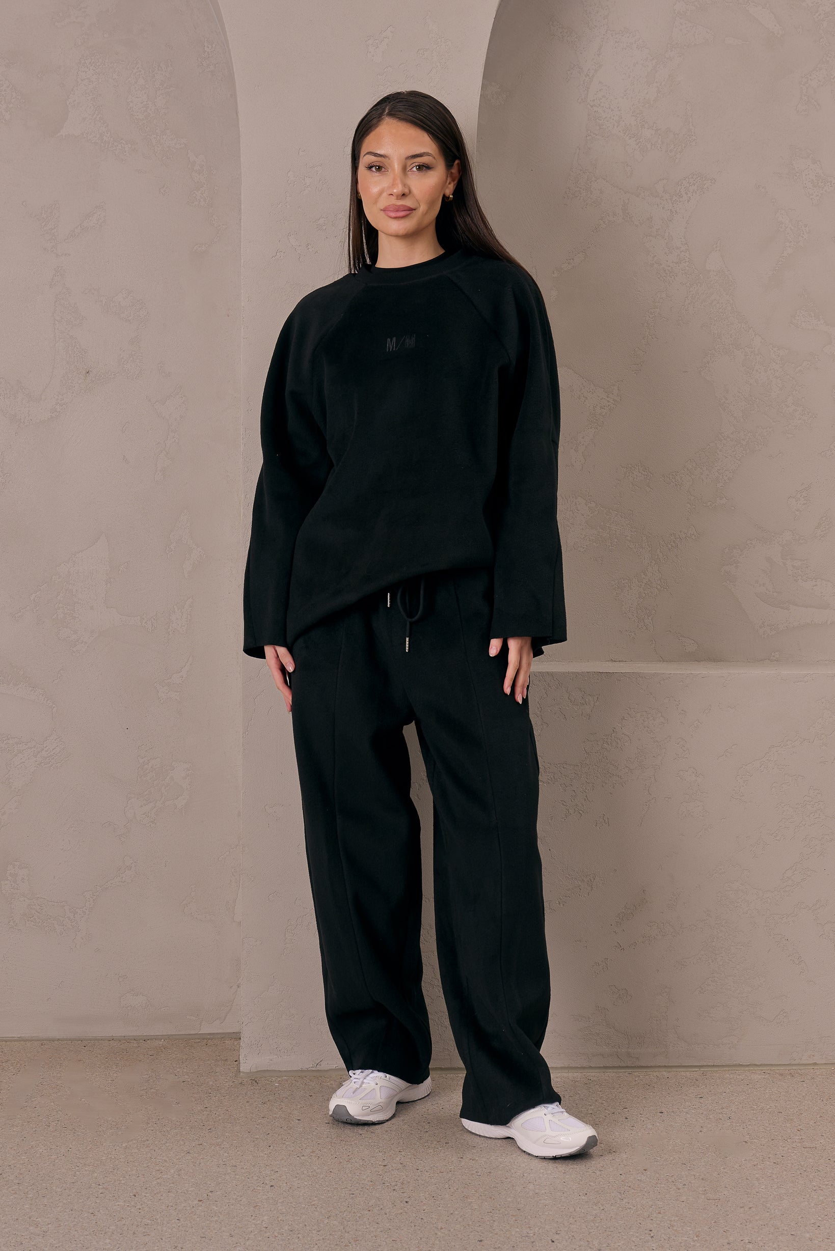 Velour Lounge Set - Image 11