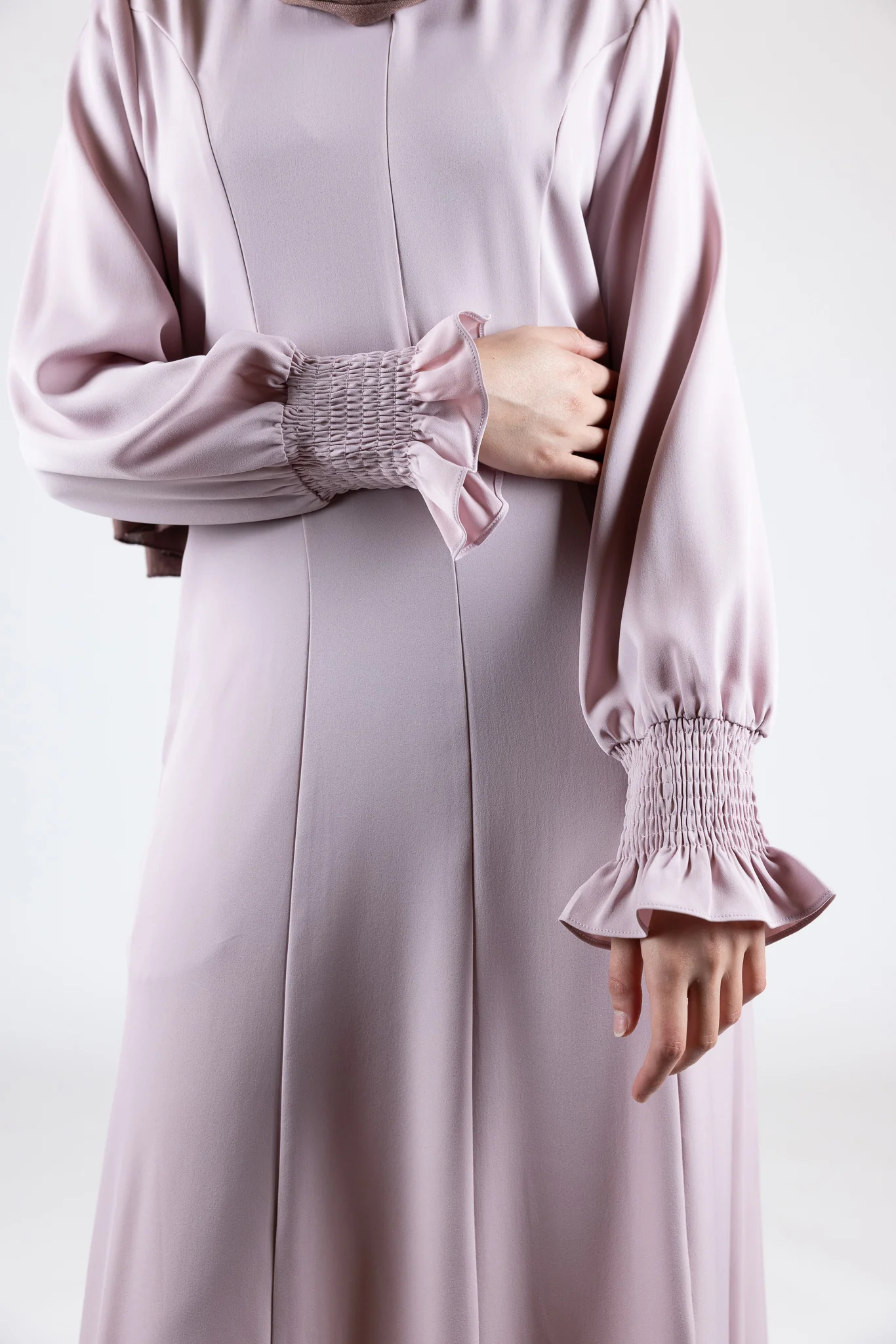 Vinisha Abaya - Image 14