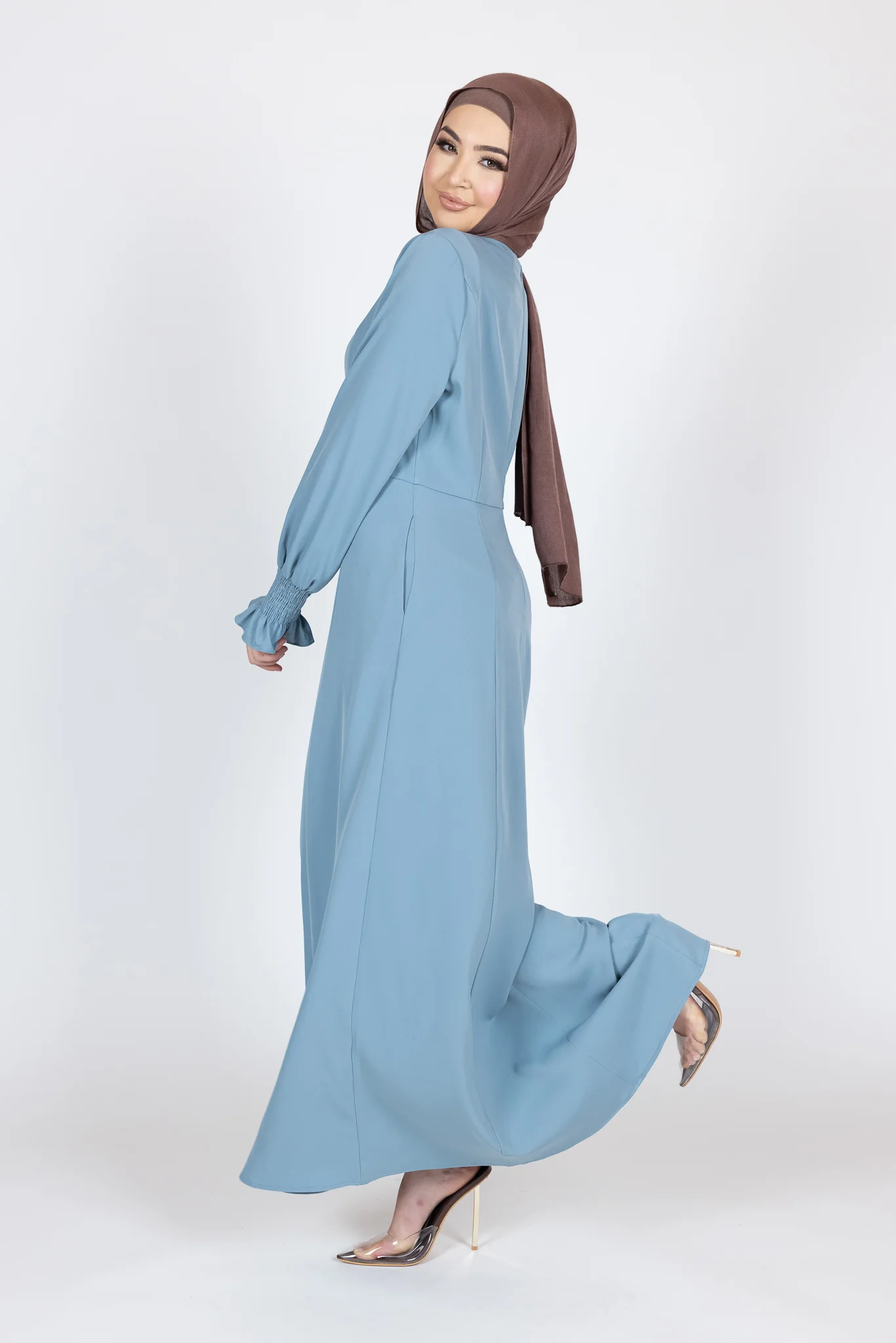 Vinisha Abaya - Image 4