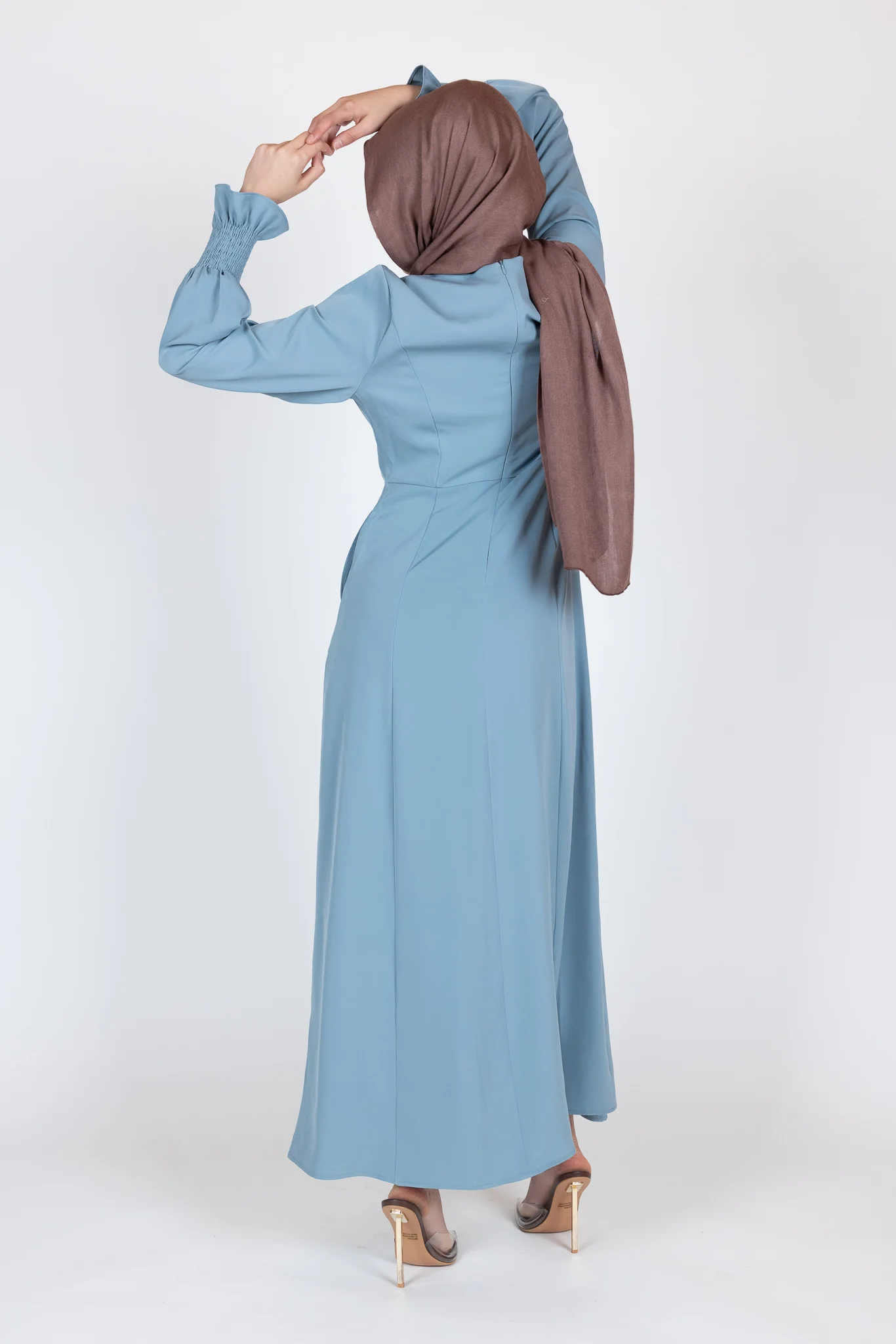 Vinisha Abaya - Image 5